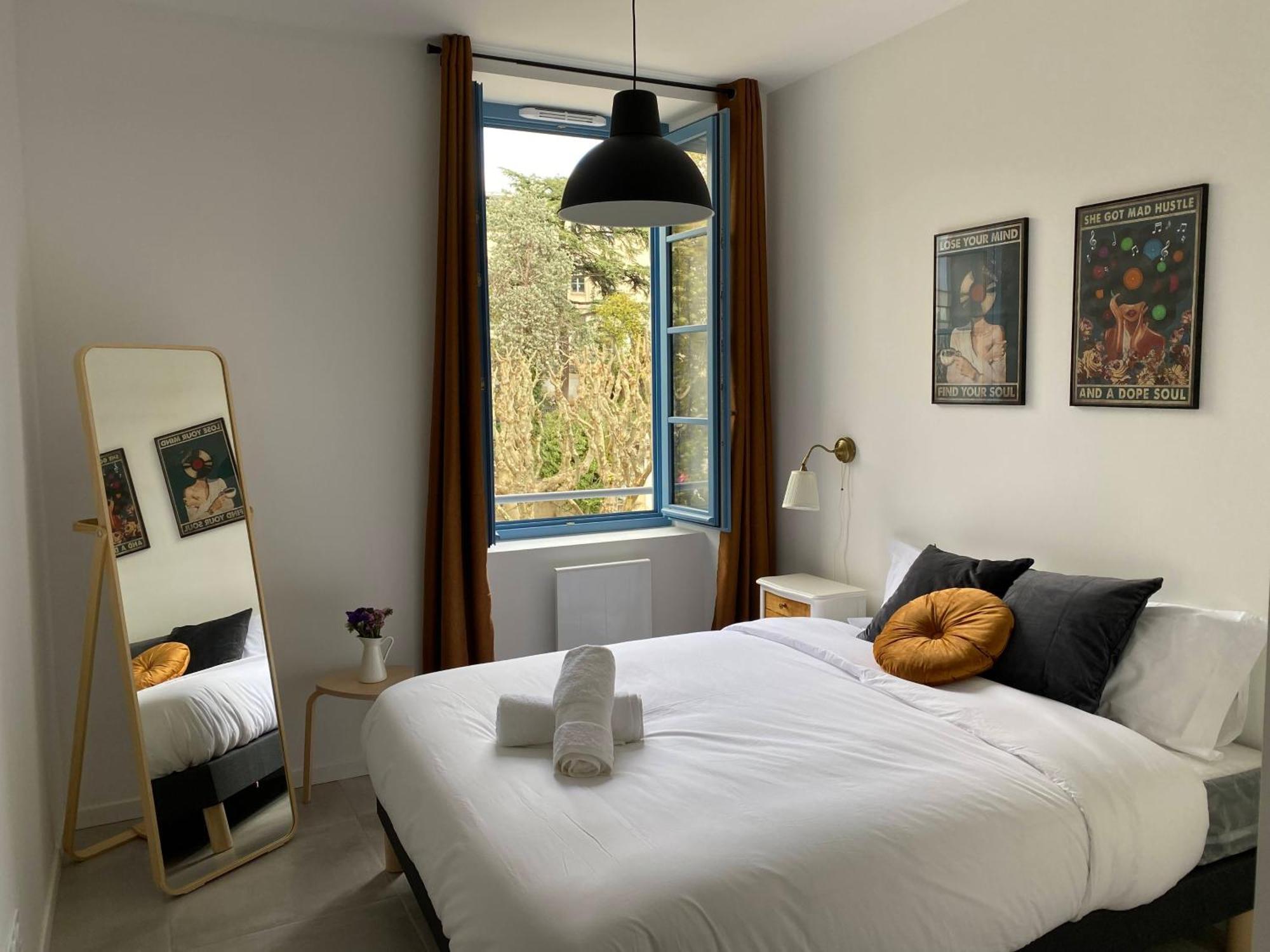 Le Jules Appart'Hotel Romans-sur-Isère Buitenkant foto