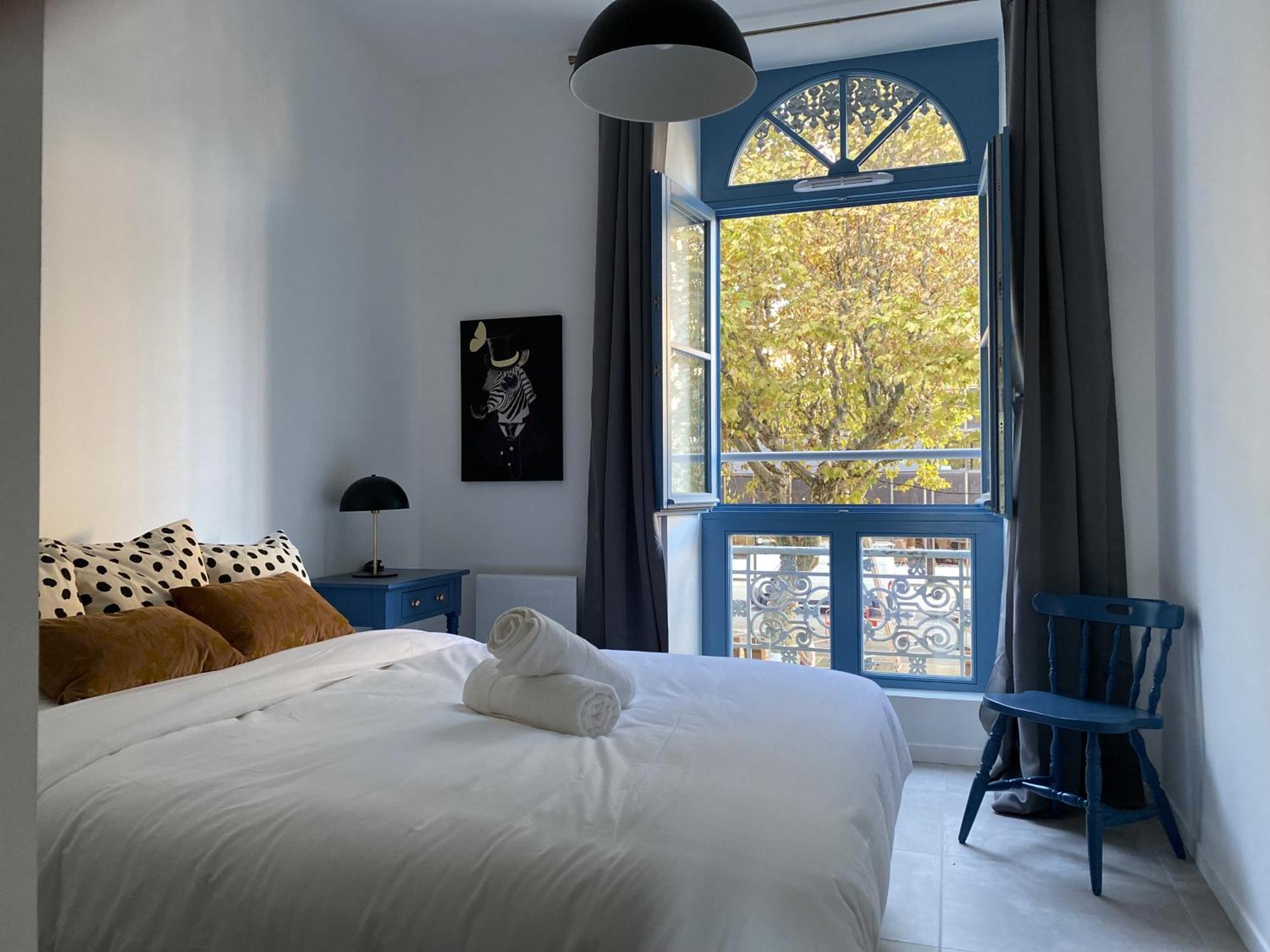 Le Jules Appart'Hotel Romans-sur-Isère Buitenkant foto